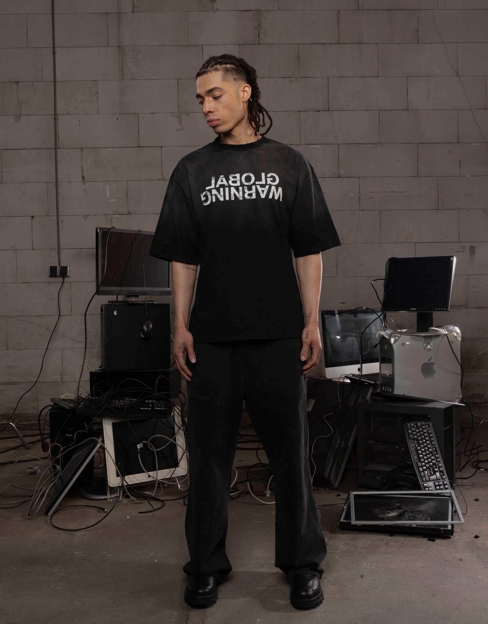 SUN FADED MIRRORED LOGO T-SHIRT