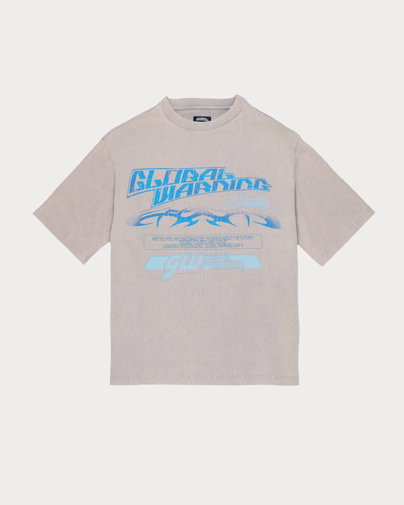 Desocialized 'Unfollow The Noise' off-white t-shirt