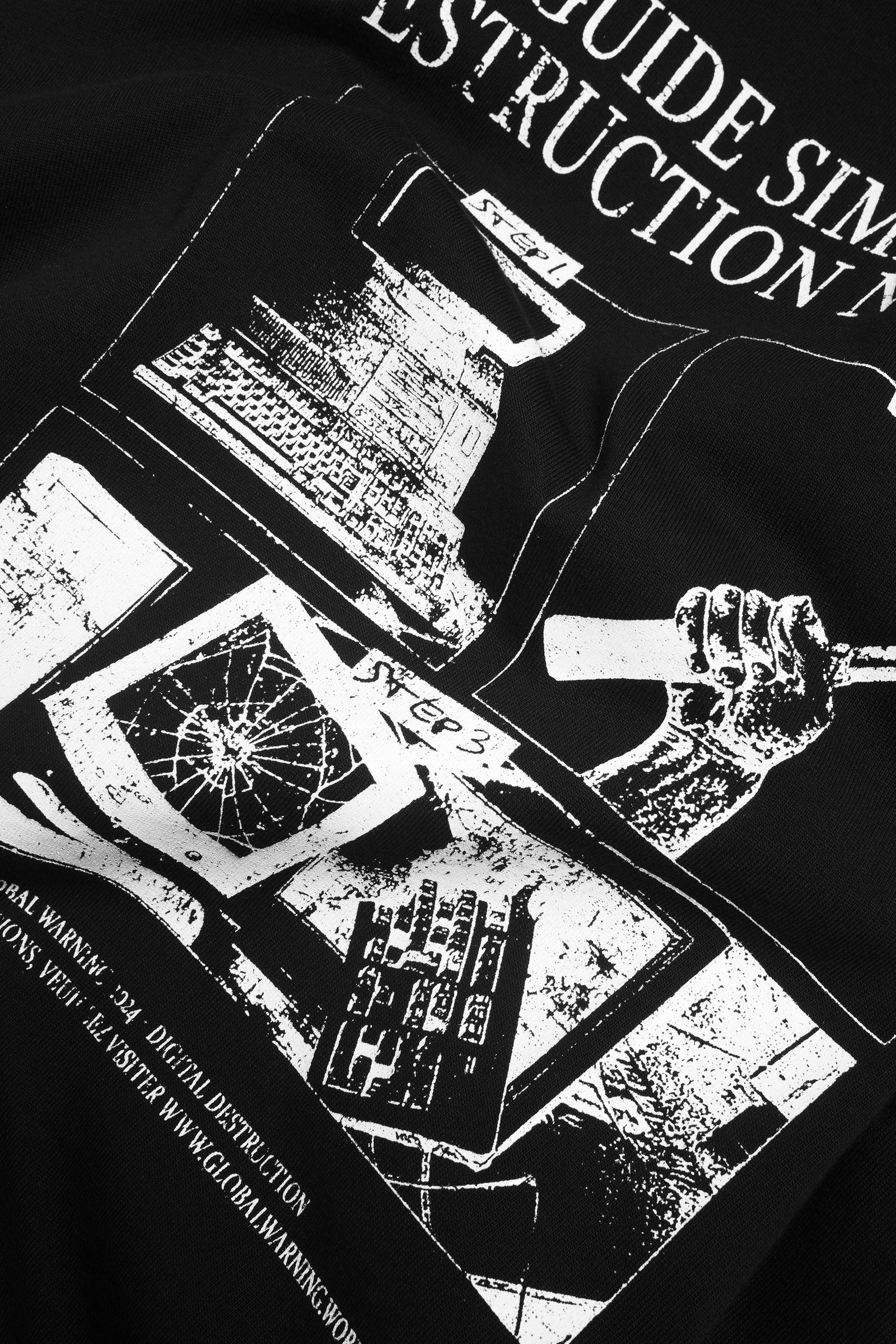 GUIDE SIMPLE BLACK T-SHIRT