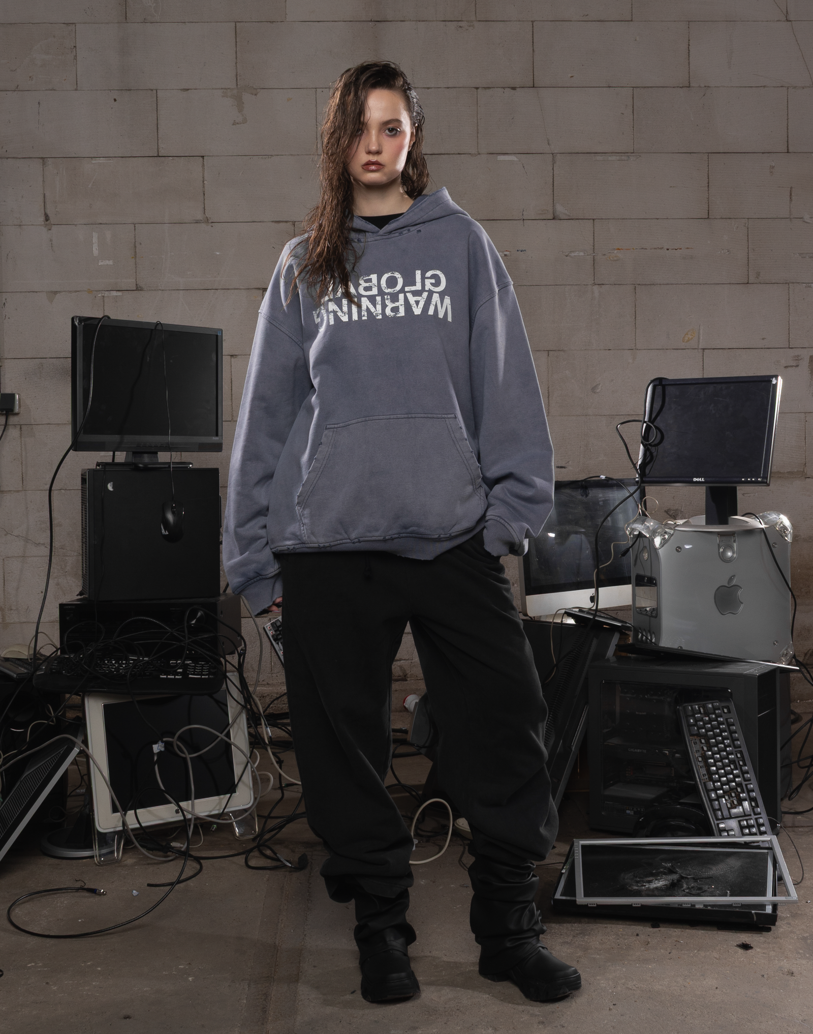 WASHED LOGO SWEATPANTS