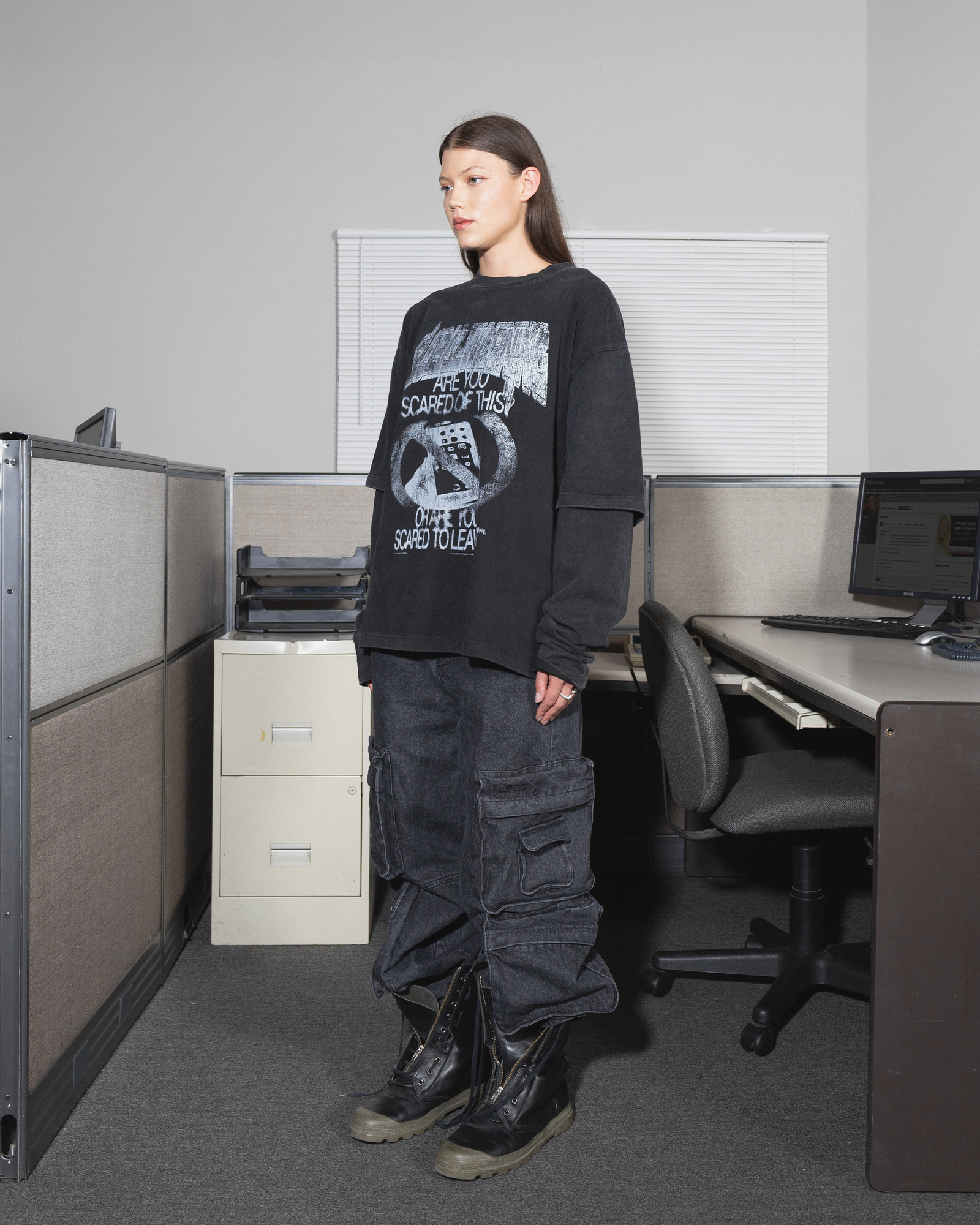 DESOCIALIZED DOUBLE LAYERED VINTAGE WASHED LONGSLEEVE